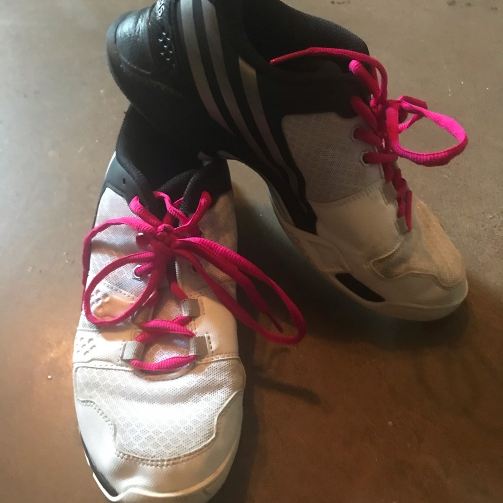 Women’s Adidas volleyball shoes size 8